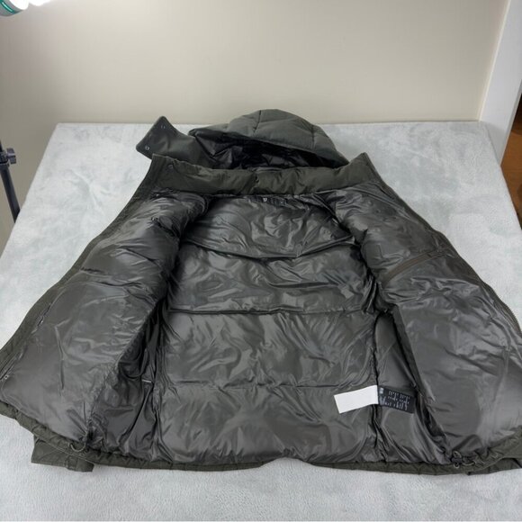 Uniqlo +J Down Oversized Green Down Parka Men's Sz Medium Winter Outdoors Puffer - Picture 4 of 14